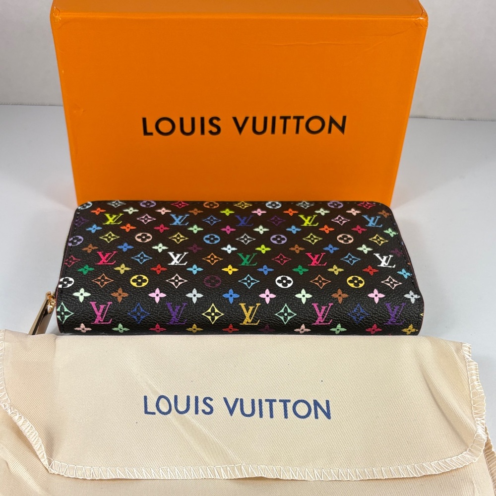 LOUIS VUITTON x Takashi Murakami 20th Anniversary Multicolor Zippy Wallet